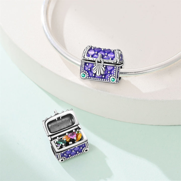 Charm Cofre Morado