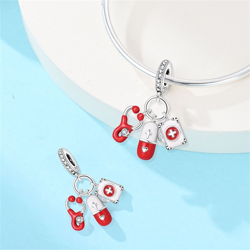 Charm Colgante Medicina
