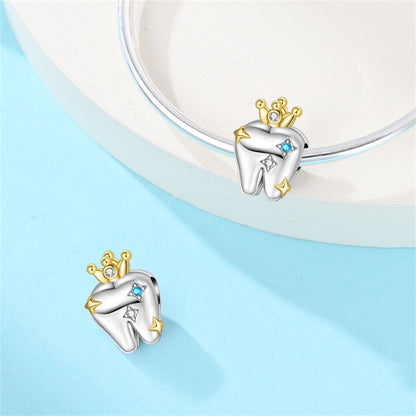 Charm Diente Diamantado