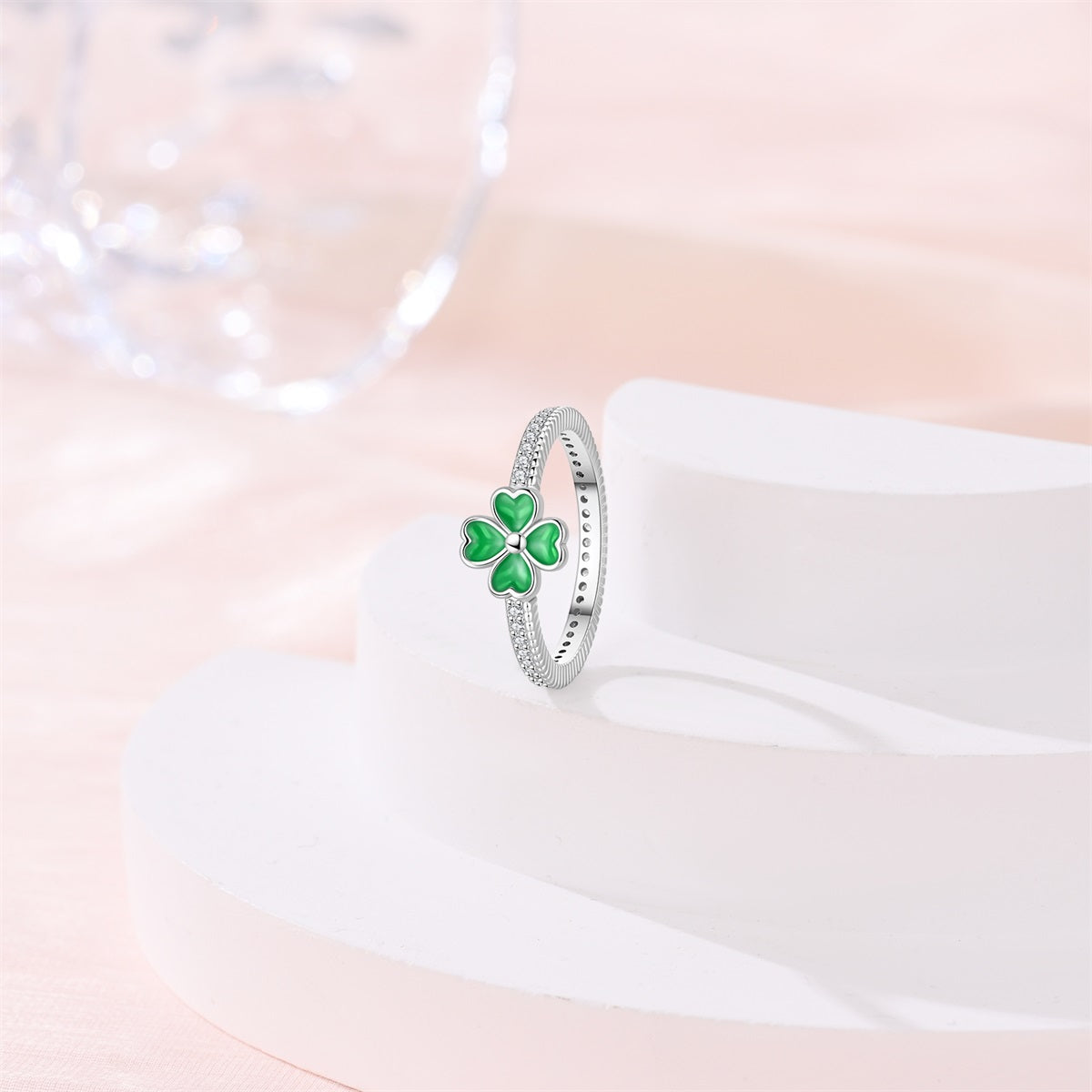 Anillo Trébol