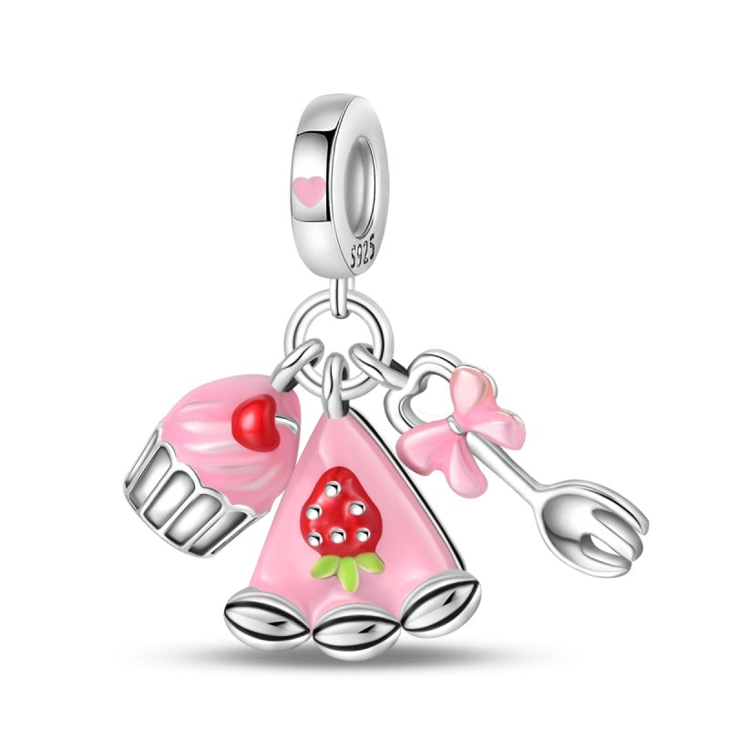 Charm Pastel de Fresa