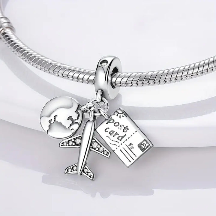Charm Mundo, Avion & Carta Postal