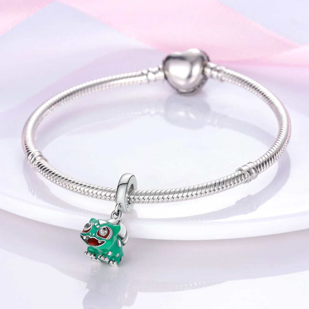 Charm Bulbasaur