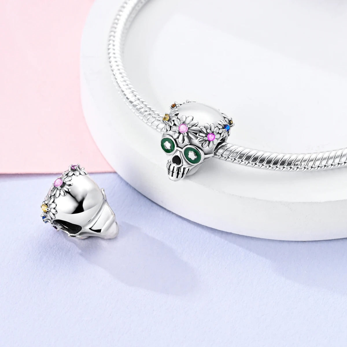 Charm Calavera con Flores