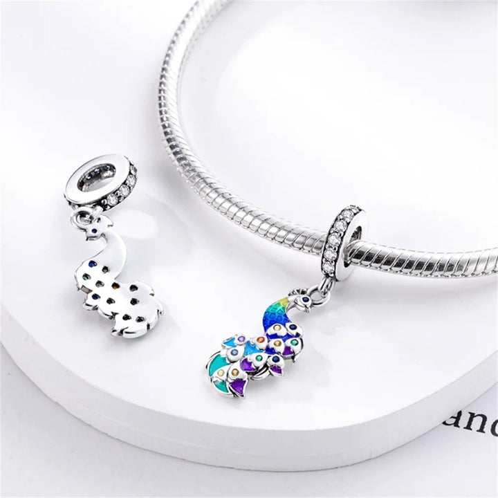 Charm Pavo Real Azul