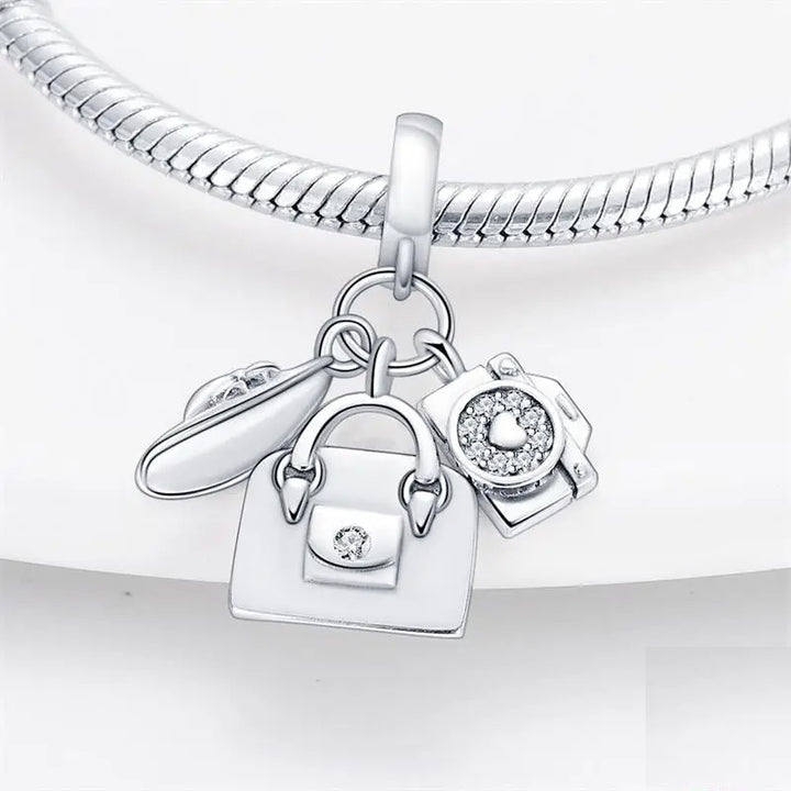 Charm Sombrero, Bolso & Camara Plateada