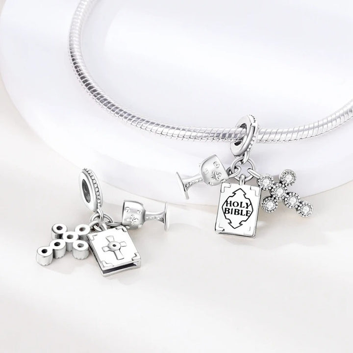 Charm Sagrada Biblia