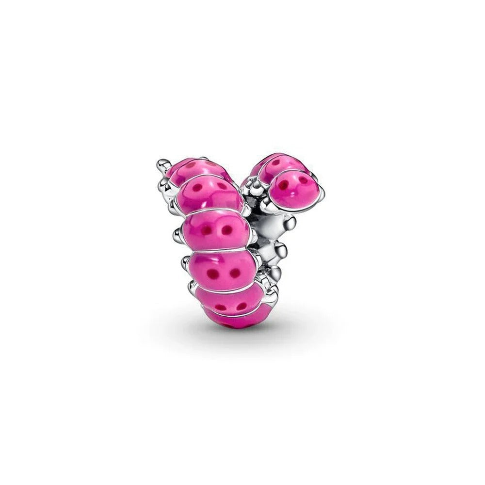 Charm Oruga Rosa