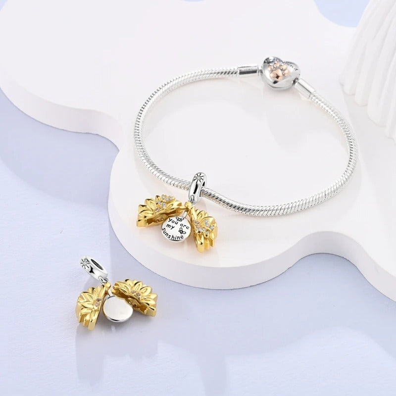 Charm Girasol Dorado "You Are My Sunshine"