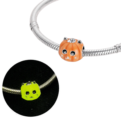 Charm Calabaza de Gatito Fluorescente