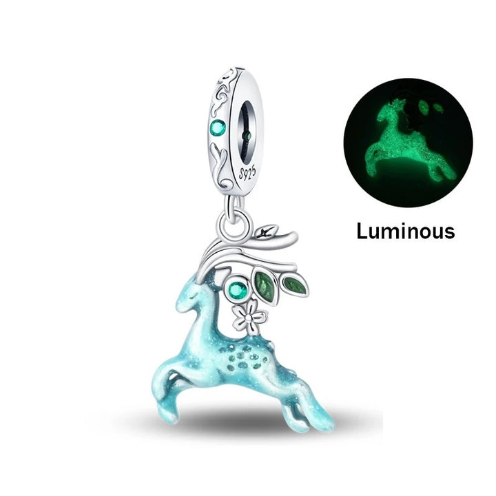 Charm Ciervo del Bosque