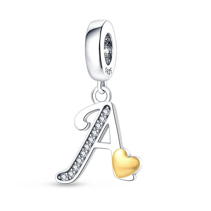 Charm Letras del Alfabeto y Corazón Dorado