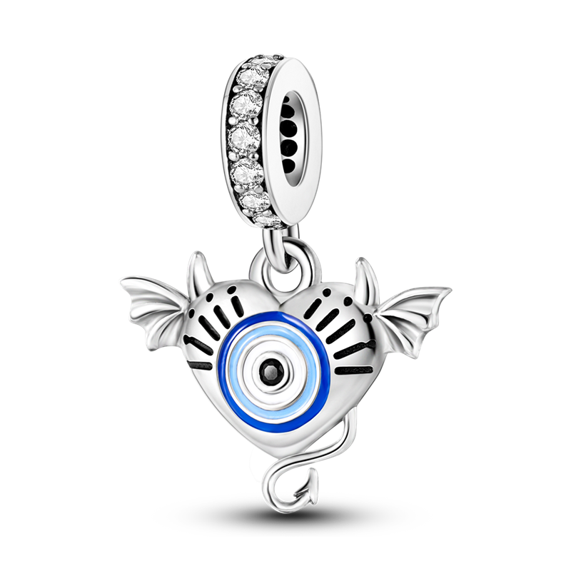 Charm Corazon Vampiro de Ojo Turco