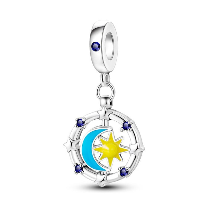 Charm Sol & Luna Estrellada Plateada