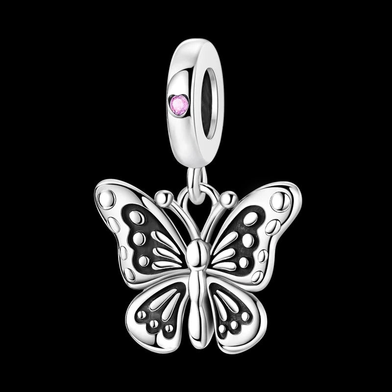 Charm Mariposa & Corazon Rosa