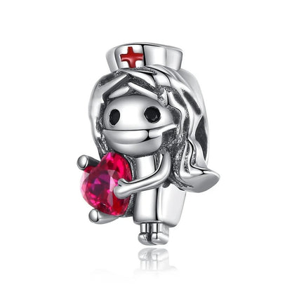 Charm Enfermera y Corazón