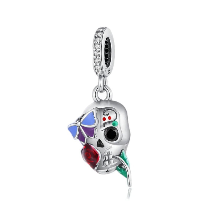 Charm Calavera con Rosa y Mariposa
