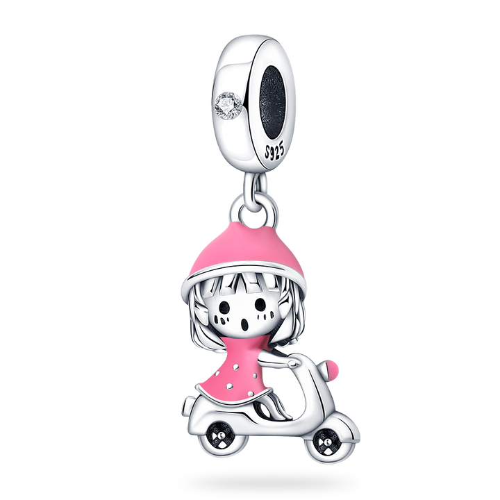 Charm Niña "Aventuras sobre Ruedas"