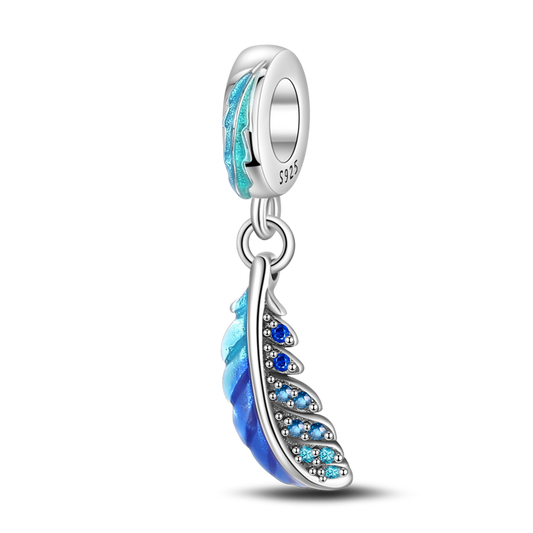 Charm Pluma Azul Magica