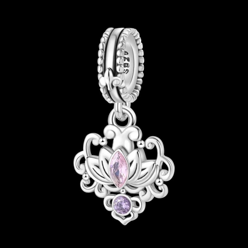 Charm Encanto Flor de Loto Rosa