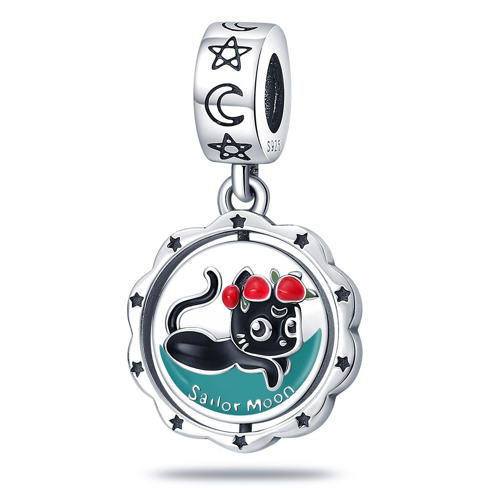 Charm Gatito en Luna