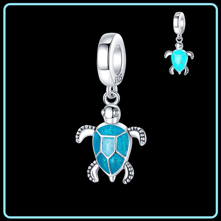 Charm Tortuga Azul Fluorescente