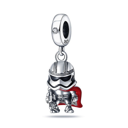 Charm Stormtroopers con Capa Roja
